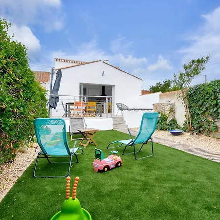 500m De La - Maison 6 Adultes & 1 Enfant * Barbâtre