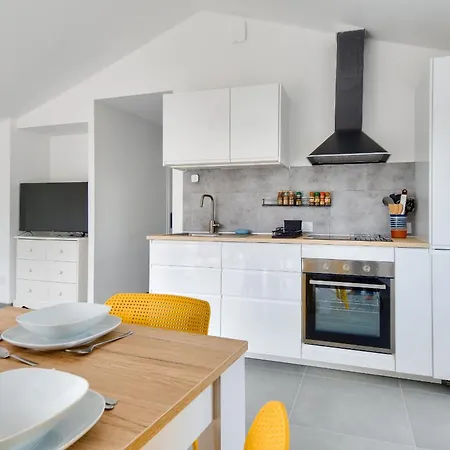 Prázdninový dům 500m De La - Maison 6 Adultes & 1 Enfant *
